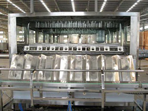 Front of QGF1500 large container filling equipment