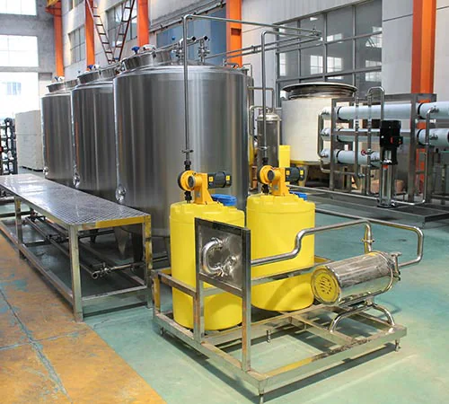 Tank and pump assembly in the workshop